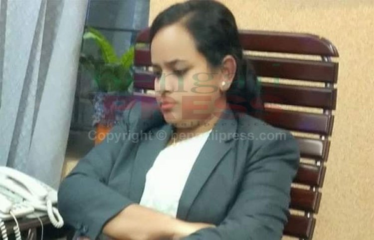 স্যার’ না বলে ‘আপা’ বলায় ইউএনও এর নির্দেশে এক ব্যবসায়ীকে পিটিয়ে আহত করেছে পুলিশ